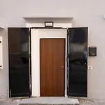 Giancos Apartment